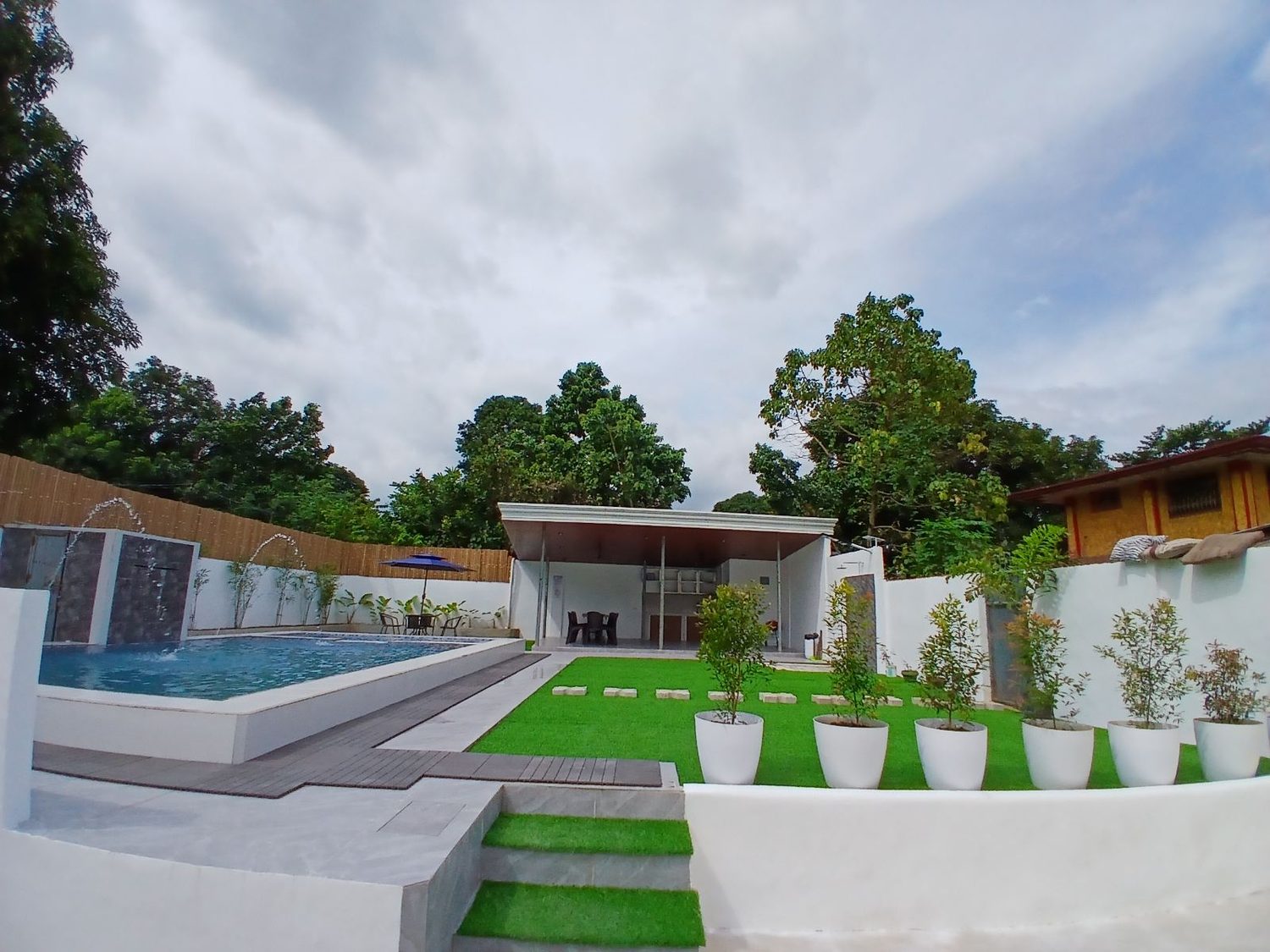 Casa Luciano private pool and garden